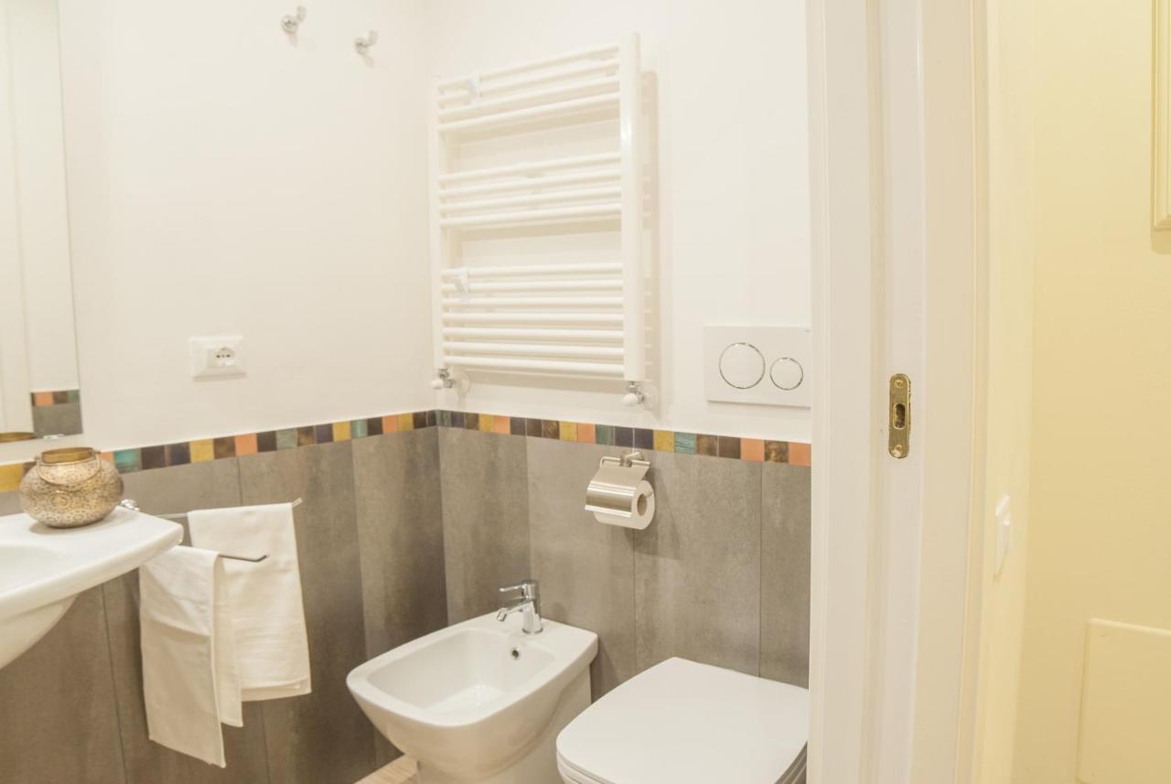 Neruda Apartment Флоренция Екстериор снимка